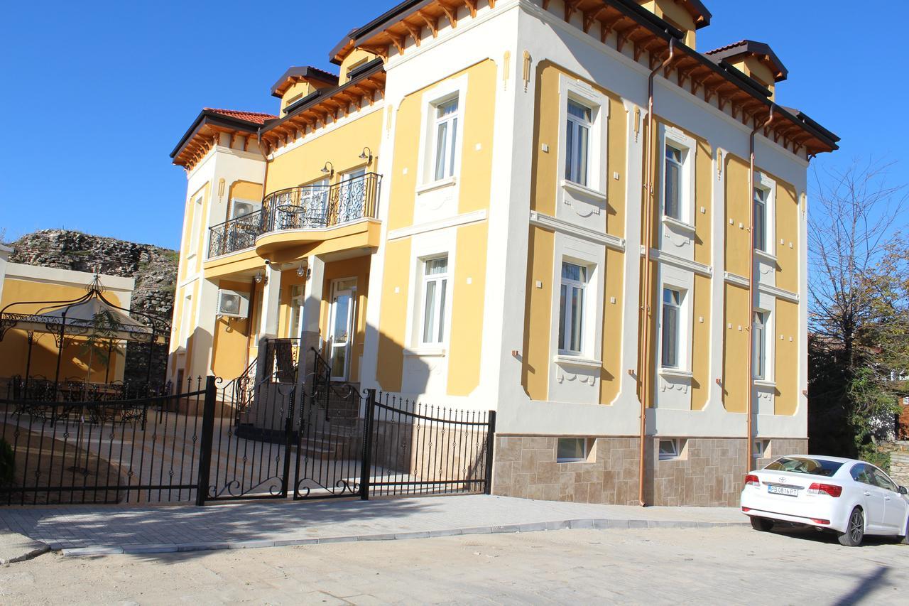 Villa Paris Hisarya Exterior photo